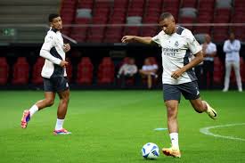 总是战火纷 总是战火纷